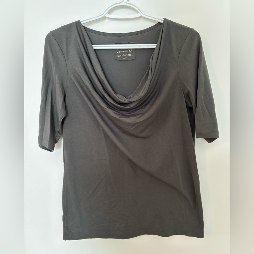Sandwich Women's Gray Cowl Neck Short Sleeve Tee size Medium